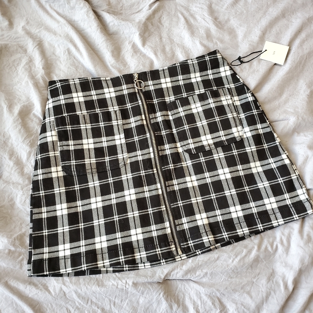 Plaid mini skirt